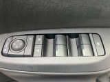 ■運転席側の窓操作ボタンです!