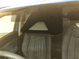 《Toyota Safety Sense》ミリ波レーダーと単眼カメラを併用した「2種類の目」でクルマや歩行者などを認識。個々の安全技術やシステムを連携させ、様々なシーンでドライバーをサポートします!
