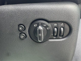 1オナ OPカラー LEDヘッドライト MINI STREETSTYLE MINI CAMERA&PARKIN MINI PEPPERPKG 革シート シートヒーター ナビ ETC車載器 純正ドラレコ