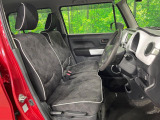 運転席シート廻りは使用感も少なく、良好な状態となっています。丁寧に使われていたことがよくわかりますね。