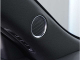 【BOSEサウンド】BOSE社との共同開発により室内空間に最適な音響チューニングを施し、クリアで臨場感のあるダイナミックサウンドをお楽しみいただけます。