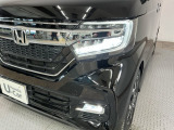【LEDヘッドライト】ディスチャージヘッドライト(HID)と同等の明るさで、夜道や雨天走行が明るく視界良好!! フォグライトも装備で、安心感さらにUPです♪安心ドライブを楽しんで下さい♪