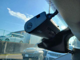 弊社では全車両の事前点検整備を行っております。またご納車前に再度点検整備を行い、全国ご自宅前までご納車致します。正規ディーラーならではのクオリティと安心をお届けしております!