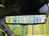 【デジタルインナーミラー】後席の大きな荷物や同乗者で後方が確認しづらい時でも安心!カメラが撮影した車両後方の映像をルームミラー内に表示。クリアな視界で状況の確認が可能です!