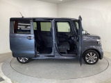 豊富に在庫を取り揃えています!軽自動車からミニバン、セダン、SUV、話題のハイブリッド車など続々入荷しております♪