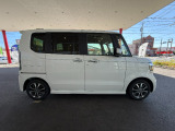 中古車は12ヶ月無制限の保証、登録済未使用車は初度登録月より3年間走行距離60,000kmのメーカー保証がついております。ご購入後もご安心してお乗り頂けるよう努めております!