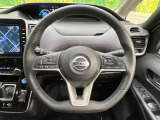 【ステアリングスイッチ】運転中、前方から目線をそらすことなく、オーディオ等の操作が可能な便利機能!安心&快適なドライブを演出してくれます♪