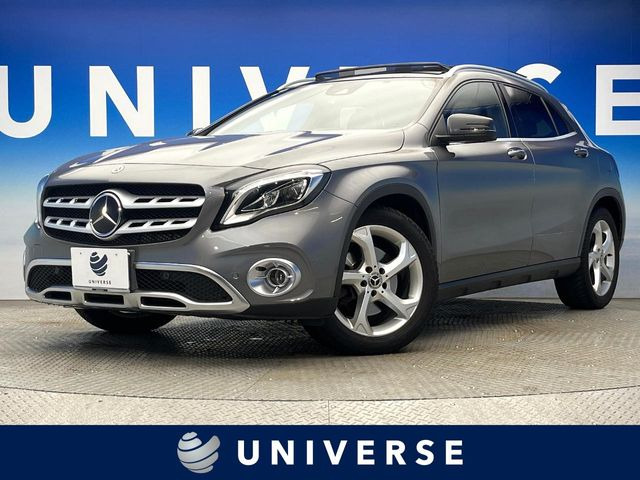 GLAクラス GLA220 4マチック 4WD 