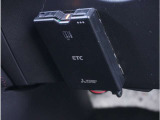 【ETC】高速道路の料金所をストレスなく通過。話題のスポットやサービスエリアに多い「スマートIC」利用時は必須のアイテムです。