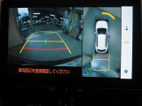 パノラミックビューモニター装備!車両を上から見たような映像をディスプレイに表示。運転席からの目視だけでは見えにくい車両周辺の状況を、リアルタイムでしっかり確認できます。