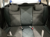 専門業者にて内外装のクリーニングを実施しております!