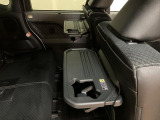 運転席に座面を上下できるシートリフターが装備しており、ドライバーさんの体型によって最適なシートポジションで運転していただけます。
