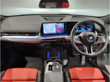 ☆センターパネルを運転席側に僅かに傾けたBMW独特のインパネ☆【駆け抜ける歓び】はここからもスタートしております☆