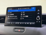【オーディオソース】ラジオはもちろんフルセグTV、Bluetooth、ApplecarPlay、USBほか多彩な機能を装備しております