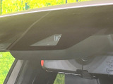 【トヨタセーフティセンス】走行中に前方の車両等を認識し、衝突しそうな時は警報とブレーキで衝突回避と被害軽減をアシスト。より安全にドライブをお楽しみいただけます。