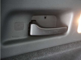 お立ち寄りいただく際は、事前にご連絡をお願いします。お目当てのお車が商談中や売約となることもございます。ご確認いただいてから、お立ち寄りください。
