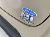 ハイブリッド車にCVTをセットすることで、燃費にも大きく貢献しています。変速ショックも無く、乗り心地もいいですよ。