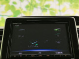 FM・AMやテレビ、Bluetooth Audioなどの項目が画面に並び、好みに合わせた音楽や情報を選べます。各メニューが表示されるので、車内での時間をより便利に楽しめます。