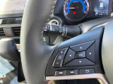 ナビ操作も簡単なステアリングスイッチ搭載車☆