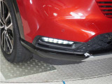 ◆フォグライト◆ 霧などの悪天候時、自車の位置を示すとともに前方や路肩が見えずらい時、近い位置をワイドに照らしてくれます