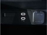【USB接続】USB接続も可能です。スマートフォンと連動して音楽も再生可能です。