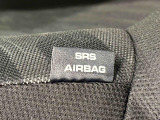 車両側方からの衝撃を緩和するSRSサイドエアバッグ(運転席/助手席)に加えて,SRSカーテンシールドエアバックも標準装備