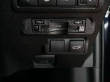ETC車載器付きです。高速道路の料金所もスムーズに通過できます。
