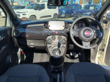 イタリア車ならではの美しさ、走りへのこだわりを感じるインテリアデザイン!