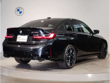 BMWのお車は、&ldquo;駆け抜ける歓び&rdquo;を体現しております。走行の安定性とコーナリングの良さを追求し、思い通りにハンドルの操作可能です。