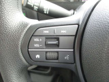 手元でオーディオ関係の操作が可能!運転中も操作可能です♪