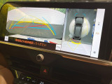 【パノラミックビューモニター】専用のカメラにより、上から見下ろしたような視点で360度クルマの周囲を確認することができます☆死角部分も確認しやすく、狭い場所での切り返しや駐車もスムーズに行えます。