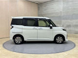 全車1年間の走行距離無制限のロングラン保証付きです。また、さらに安心をお求めの方には1年〜2年の保証延長ができる「ロングラン&alpha;保証」(有償)もお選びいただけます。