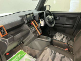 より多くの一般の方へ車を届けれればと思っておりますので同業者様への販売は極力控えさせて頂いております。ご了承下さい。