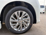 ☆お車についた傷やヘコミ、事故の修理もハヤシにお任せください。自社鈑金工場で修理ができますの安心です☆