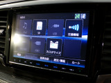 CD、DVD、Bluetooth、AM、FM、AUX、スマートフォン接続ができます。