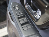 ◆パワーウィンドウスイッチ◆運転席から全席の窓の開閉操作を行うことが出来いつでも換気ができます!