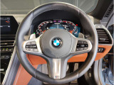 運転の楽しいBMWでは、アクセルを踏み込んでしまいそうになりますが、速度表示も見やすいため、常にお車の速度を把握できます。