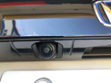 【バックカメラ】駐車時に安心のバックカメラが装備されています!