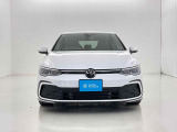 VWは小さな車も、大きな車も、平等です。クラスによって品質や安全性に差を付けない。ボディ剛性と精度、重厚なドアの音はどの車種も共通です。是非一度体感してみて下さい。