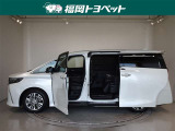 両側パワースライドドア付きだから、狭い駐車スペースなどでの 乗り降りラクラク!小さなお子さまのいるご家庭には嬉しい装備。