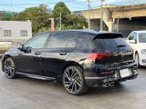 点検整備:ご納車前に&rdquo;Das WeltAuto&rdquo;独自の「点検チェック項目シート」により、部品や機能に関する全71項目もの厳しいチェックを実施します。