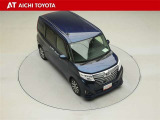 両側パワースライドドア付きだから、狭い駐車スペースなどでの乗り降りラクラク♪小さなお子さまのいるご家庭には嬉しい装備です。