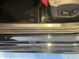 ドアステップも磨き上げます