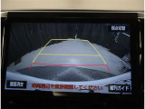 バックカメラで車庫入れも安心☆ 頼りすぎ注意です。