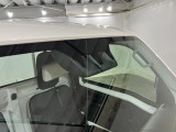 先進技術によってさらに進化した「次世代スマートアシスト」が毎日の運転で感じる不安や緊張を減らし、ヒヤッとするシ-ンを未然に防ぐためにサポ-トします!