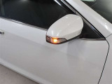 対向車からも見やすいターンランプです。