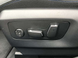 車両の詳細、ご質問につきましては、営業スタッフまでお気軽にご連絡下さいませ。遠方のお客様には実車の詳細動画送信も承ります。お問合せをお待ち致しております。