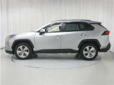 RAV4 2.5 ハイブリッド G E-Four 4WD 
