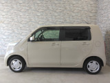 オプションになりますが、ボディーコーティングもご用意しております。新車の輝きに近づき、洗車などのお手入れも楽になりますよ。