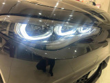 アダプティブLEDヘッドライト。